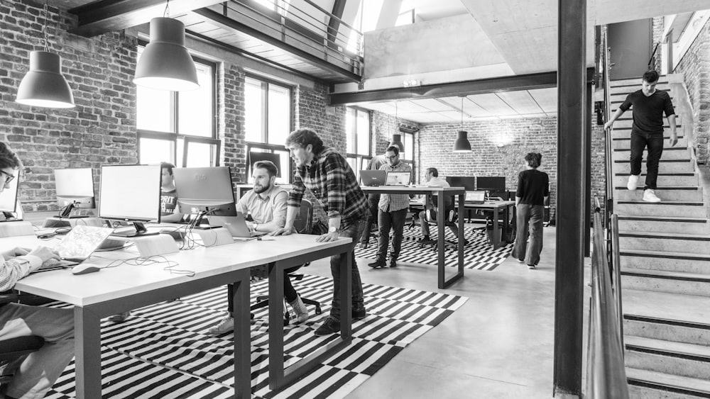 Engineers pairing at a desk
